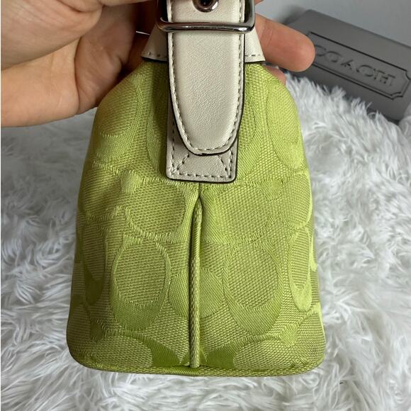 y2k Coach 2006 Vintage F06044 Lime Green Jacquard Shoulder Bag - Picture 6 of 12